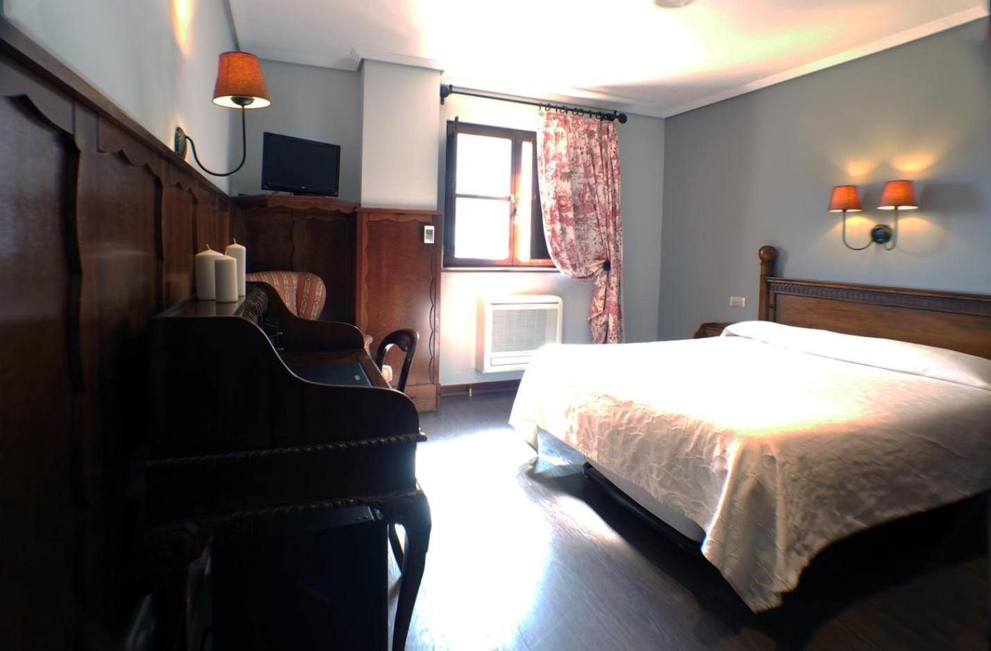 Hotel Comillas Dış mekan fotoğraf