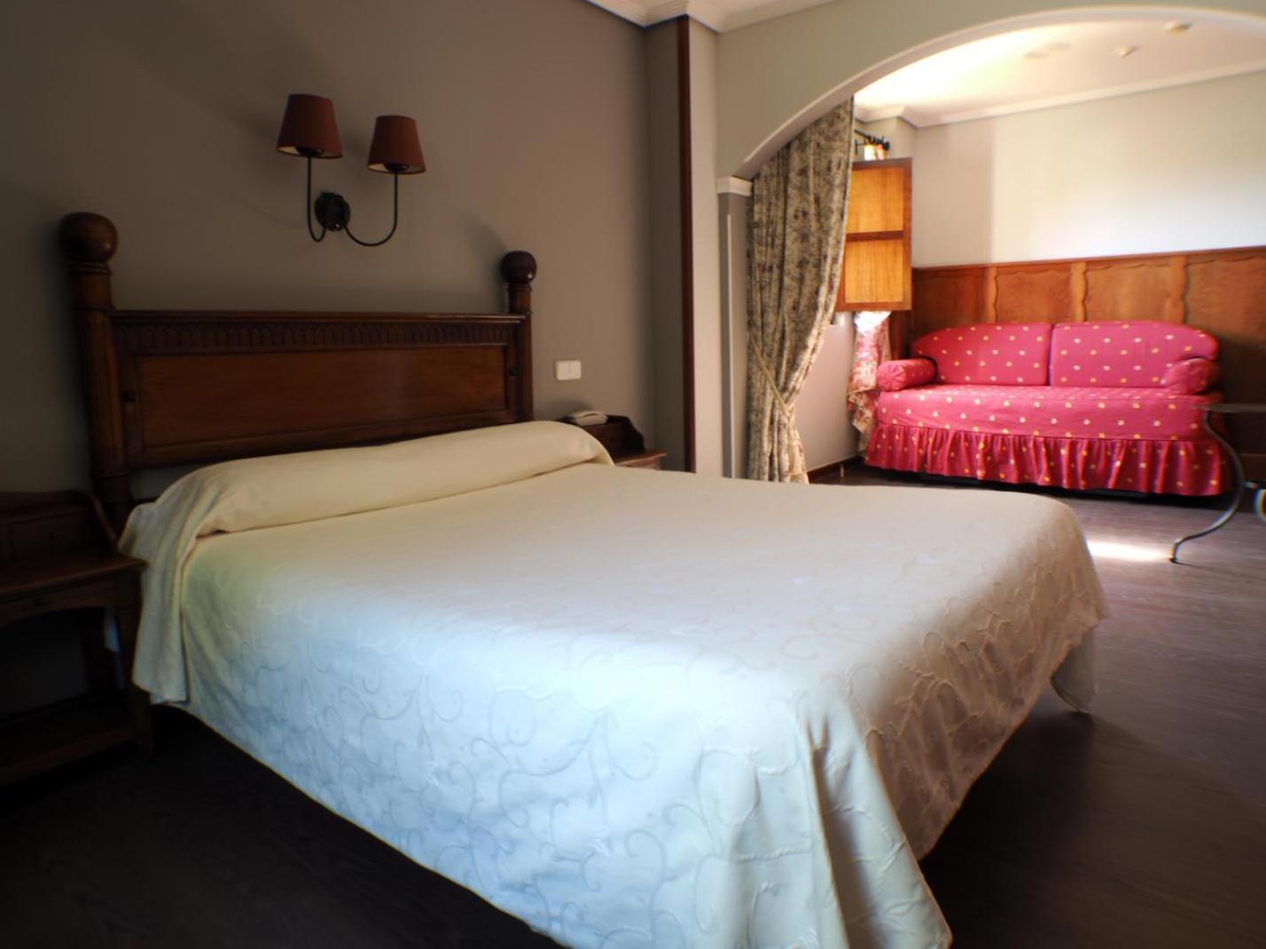 Hotel Comillas Dış mekan fotoğraf