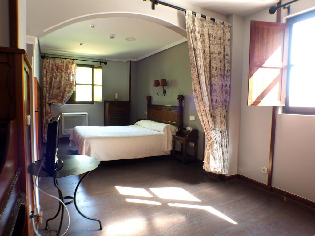Hotel Comillas Dış mekan fotoğraf