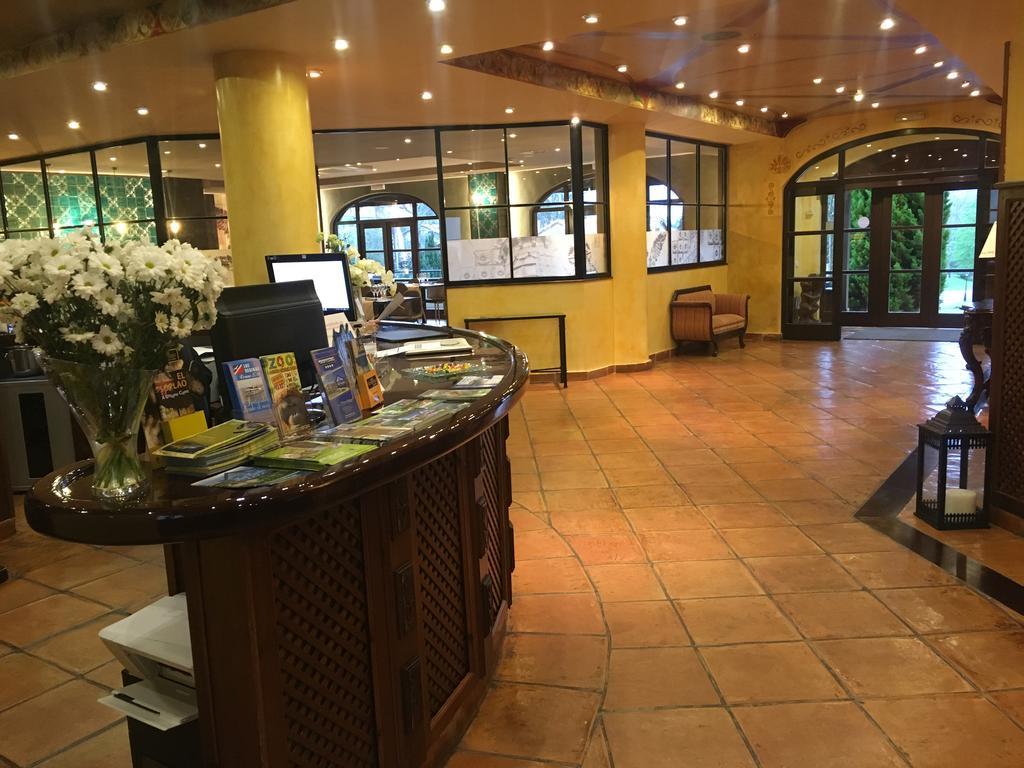 Hotel Comillas Dış mekan fotoğraf